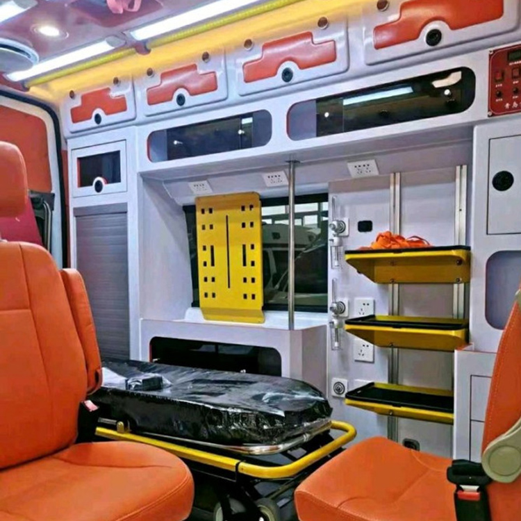梨树长途救护车护送病人租赁价格