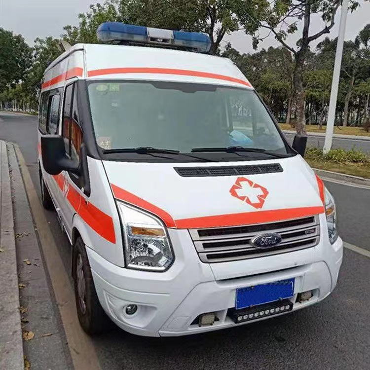 梨树用途不同，救护车装备标准也不同